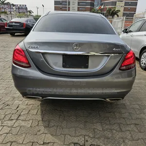 Mercedes-Benz C-Class C 300 (W205) 2016 Silver