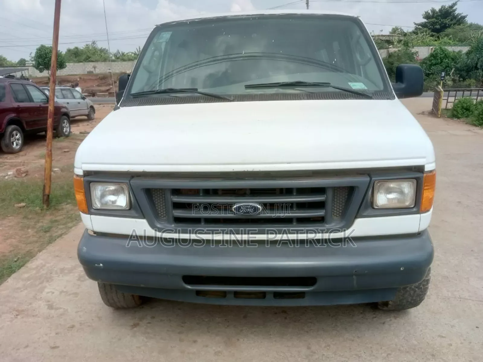 Ford E250 2008 White