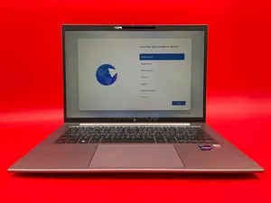 New Laptop HP ZBook Firefly 16 G10 16GB Intel Core i7 SSD 512GB