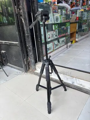 7feet Professional Tripod Stand