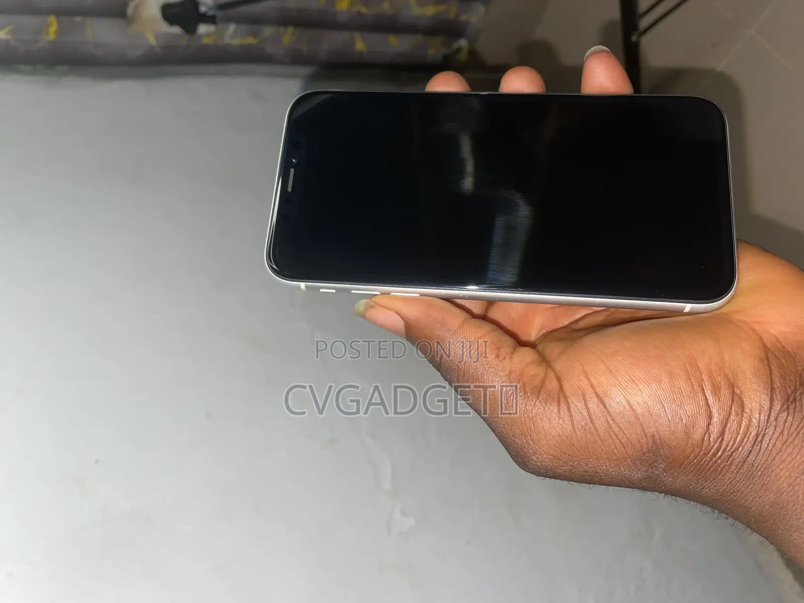 Apple iPhone XR 64 GB White