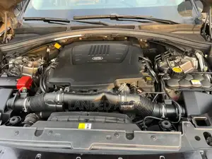 Land Rover Range Rover Velar 2018 Brown