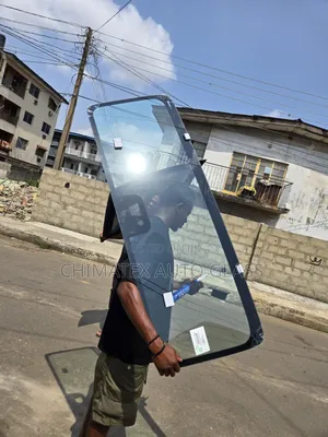 All Models Of Windscreen Glass Available