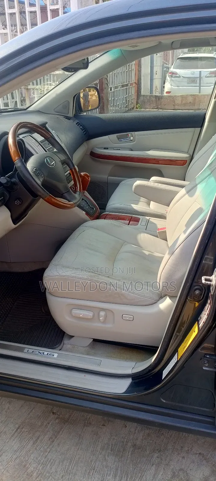 Lexus RX 330 2005 Gray