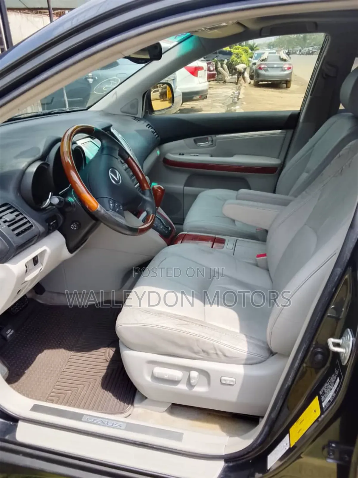 Lexus RX 330 2005 Gray