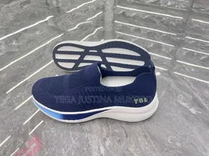 Unisex Fashion Light Weight Sneakers