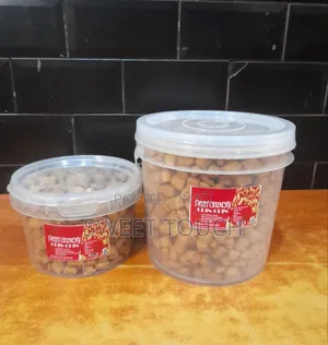 Small Chops,Chin-Chin ,Cupcakes,Fruit Cakes ,Zoɓo,Tigernut Drink, Etc
