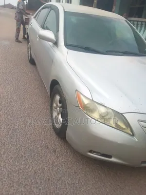 Toyota Camry LE 4dr Sedan (2.4L 4cyl 5A) 2009 Silver