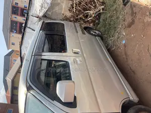 Daihatsu Hijet 2010 Silver