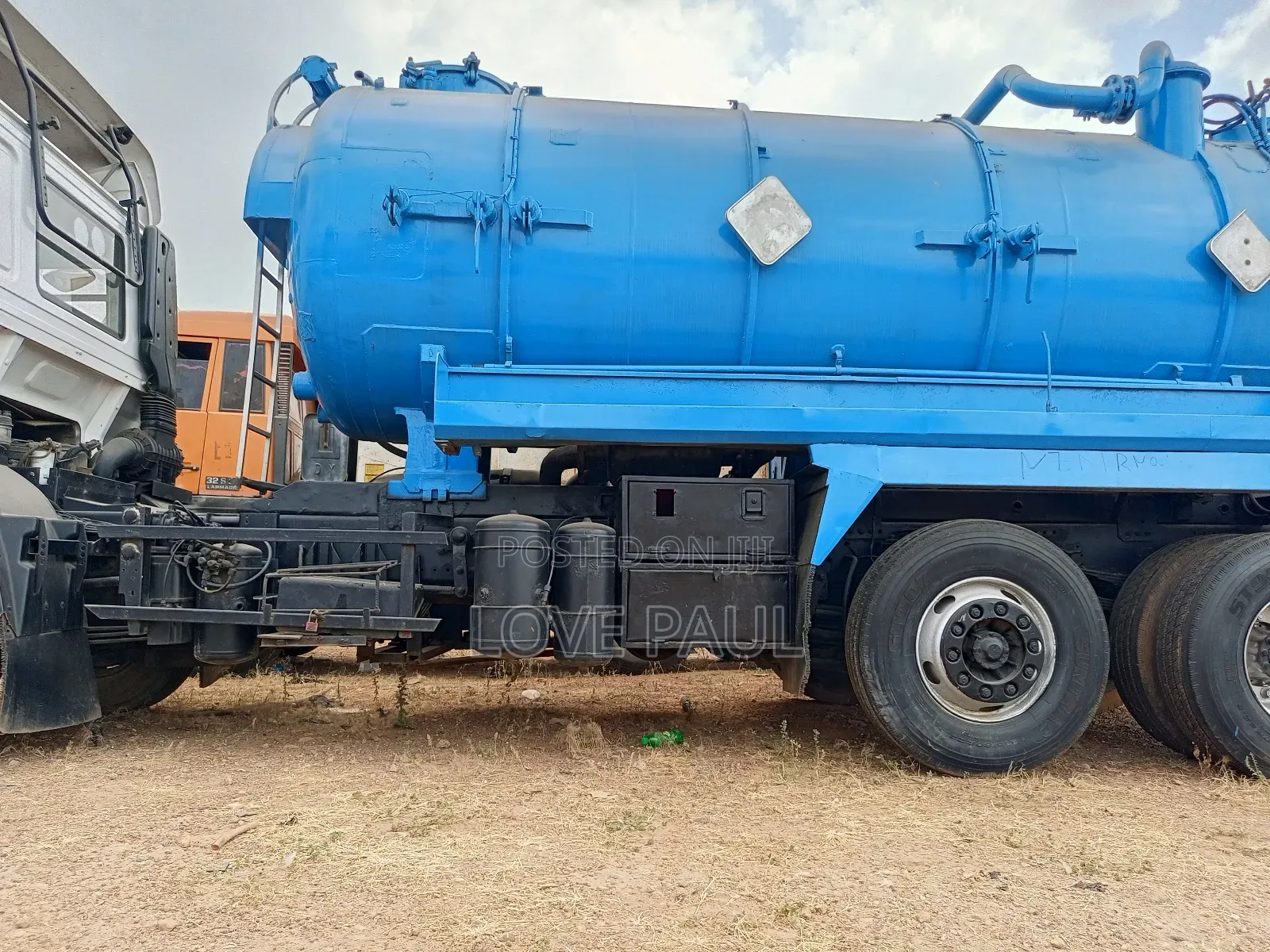 Sewage Tanker