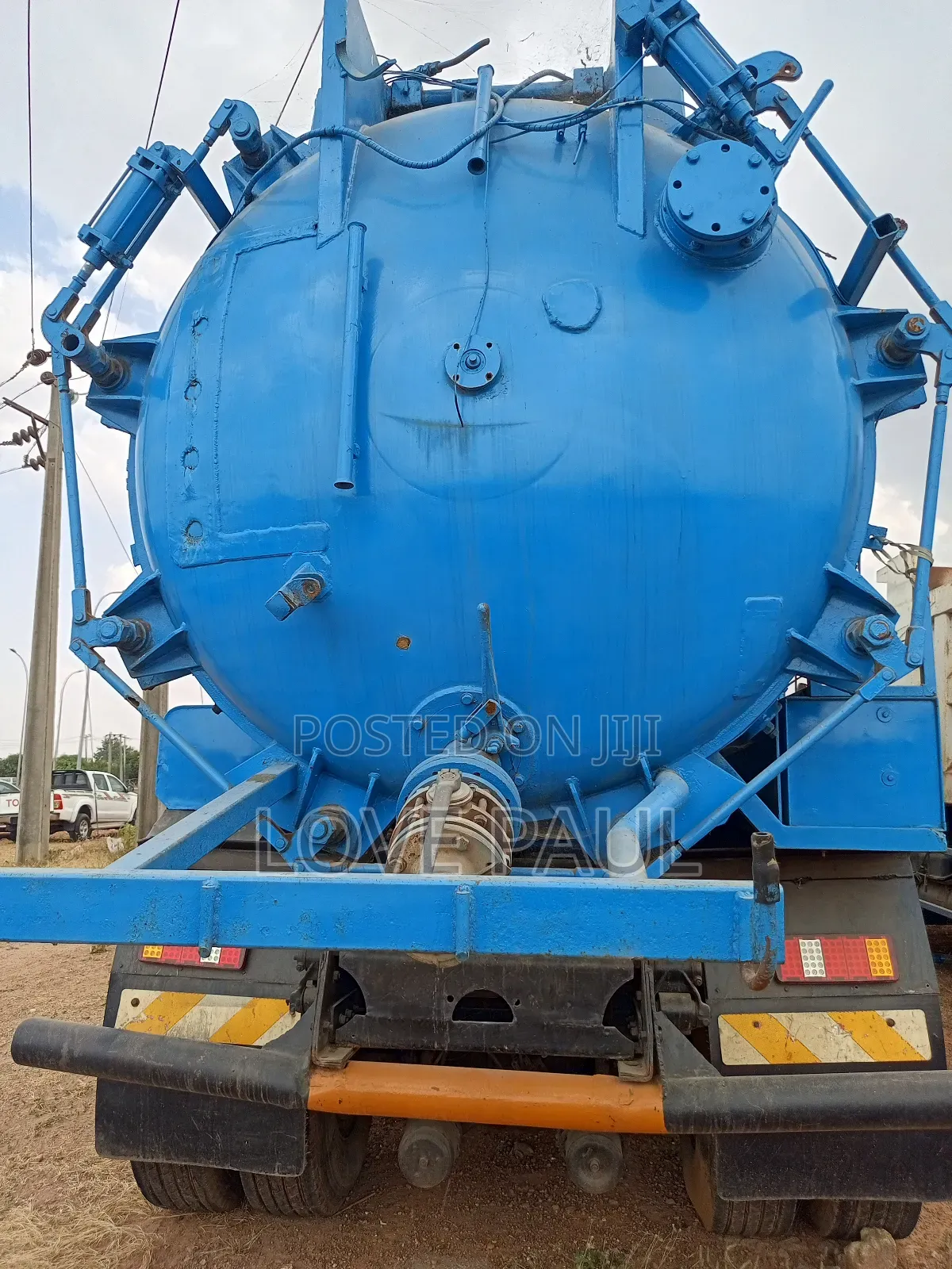 Sewage Tanker