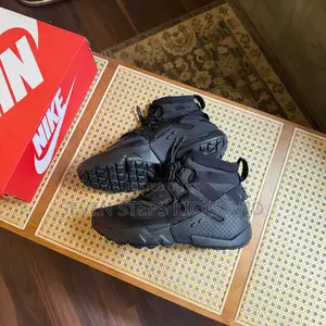 High Quality Nike Air Huarache Grip Gs Super Trainer