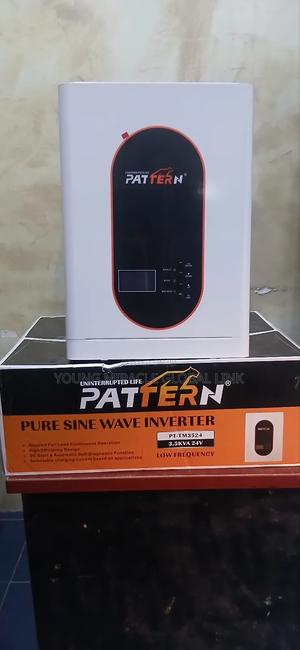 Original Brand New 3.5kva 24v Pattern Hybrid Inverter for sale - YOUNG ...