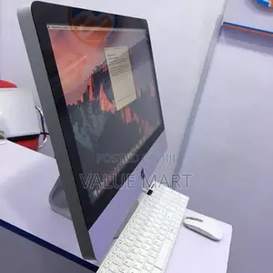 Desktop Computer Apple iMac 8GB Intel Core i5 HDD 500GB