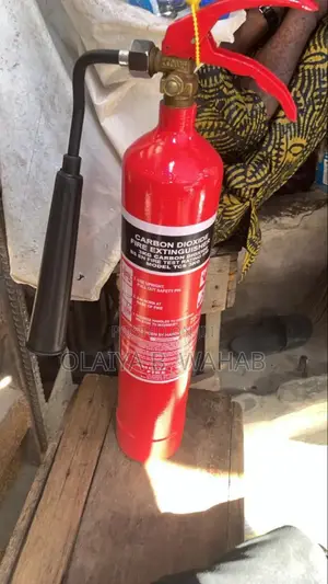 Co2 Fire Extinguisher – Electrical & Flammable Liquid Safety