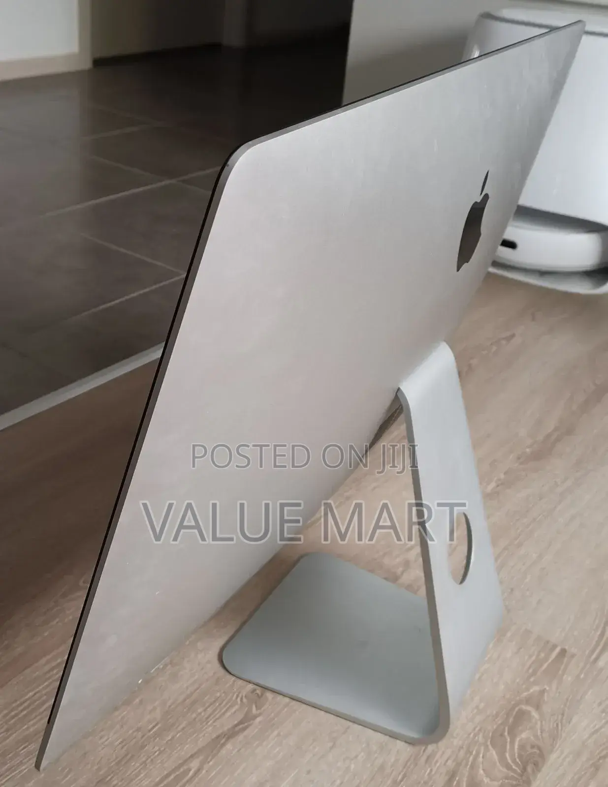 Desktop Computer Apple iMac 8GB Intel Core i5 HDD 1T