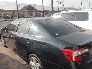Toyota Camry SE 4dr Sedan (2.5L 4cyl 6A) 2013 Black