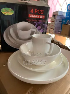 Happy Rain 4-Piece Ceramic Dinner Set - Pure White