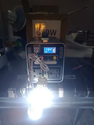 Wolftek 650w Portable Solar Generator Engine