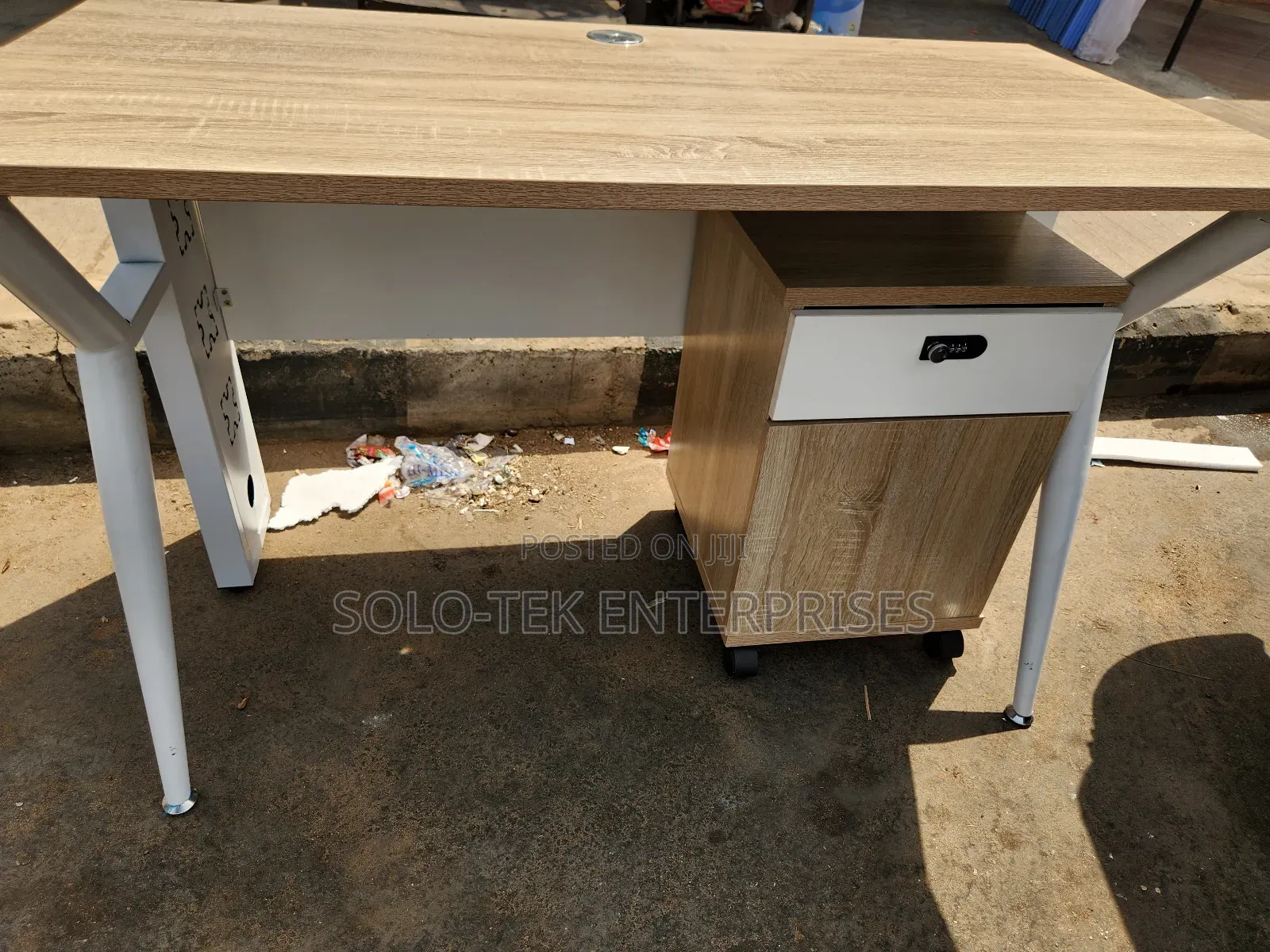 Gaming Table With Drawer