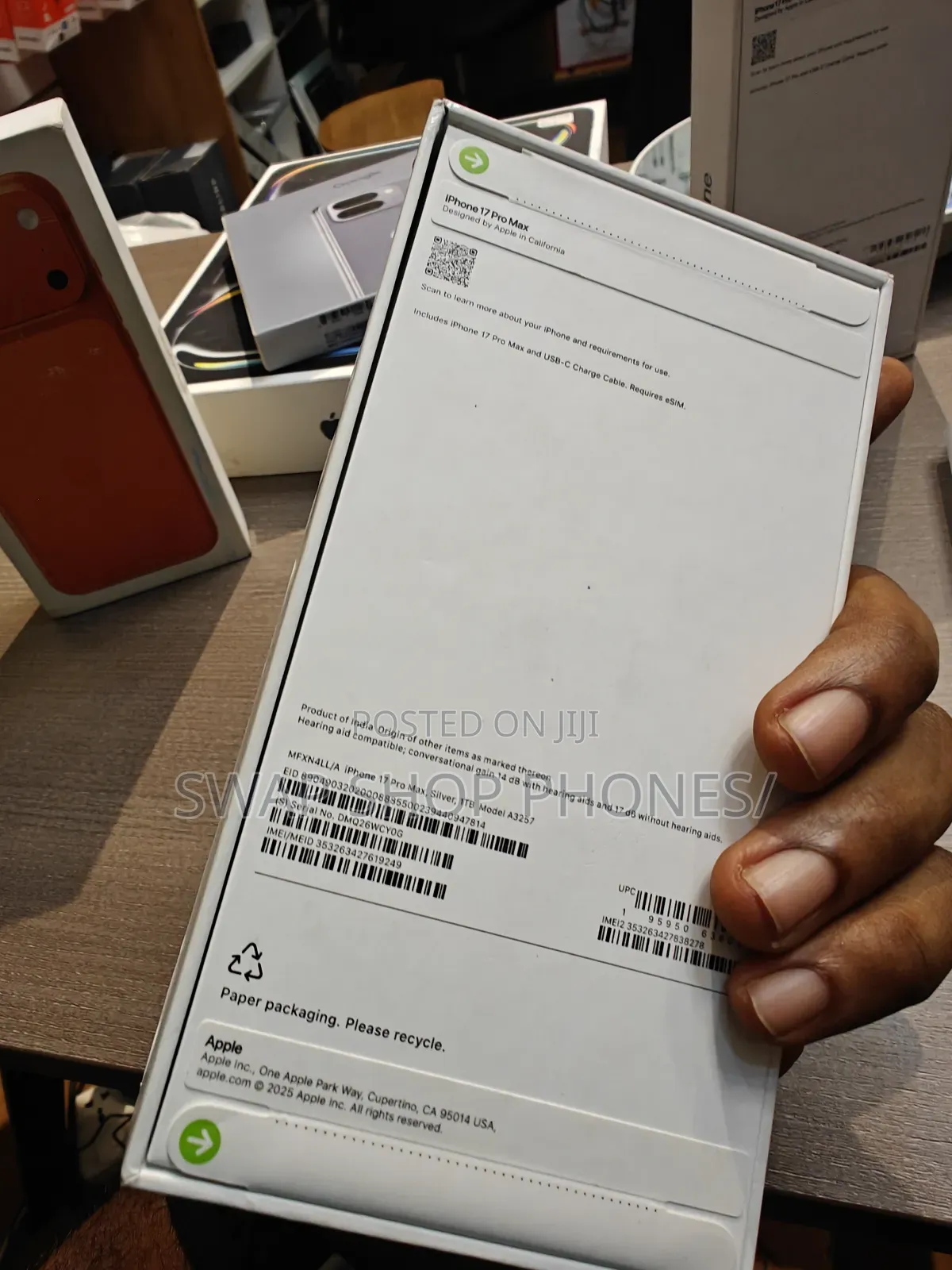 New Apple iPhone 17 Pro Max 1 TB Silver