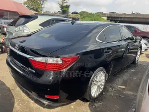 Lexus ES 350 FWD 2013 Matt Black