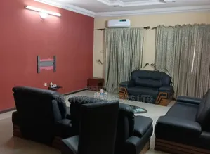 Furnished 2bdrm Apartment in Dugbe (Onireke) for sale