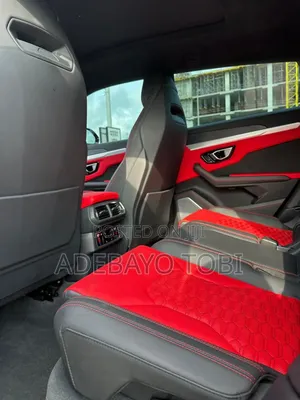 Lamborghini Urus for Rent