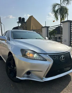 Lexus IS 2010 Silver