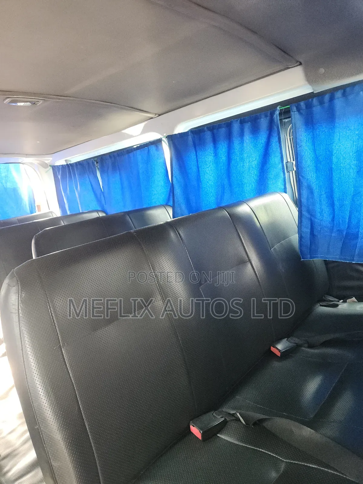 Toyota HiAce 2014 White