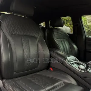 BMW X6 xDrive50i AWD 2020 Black