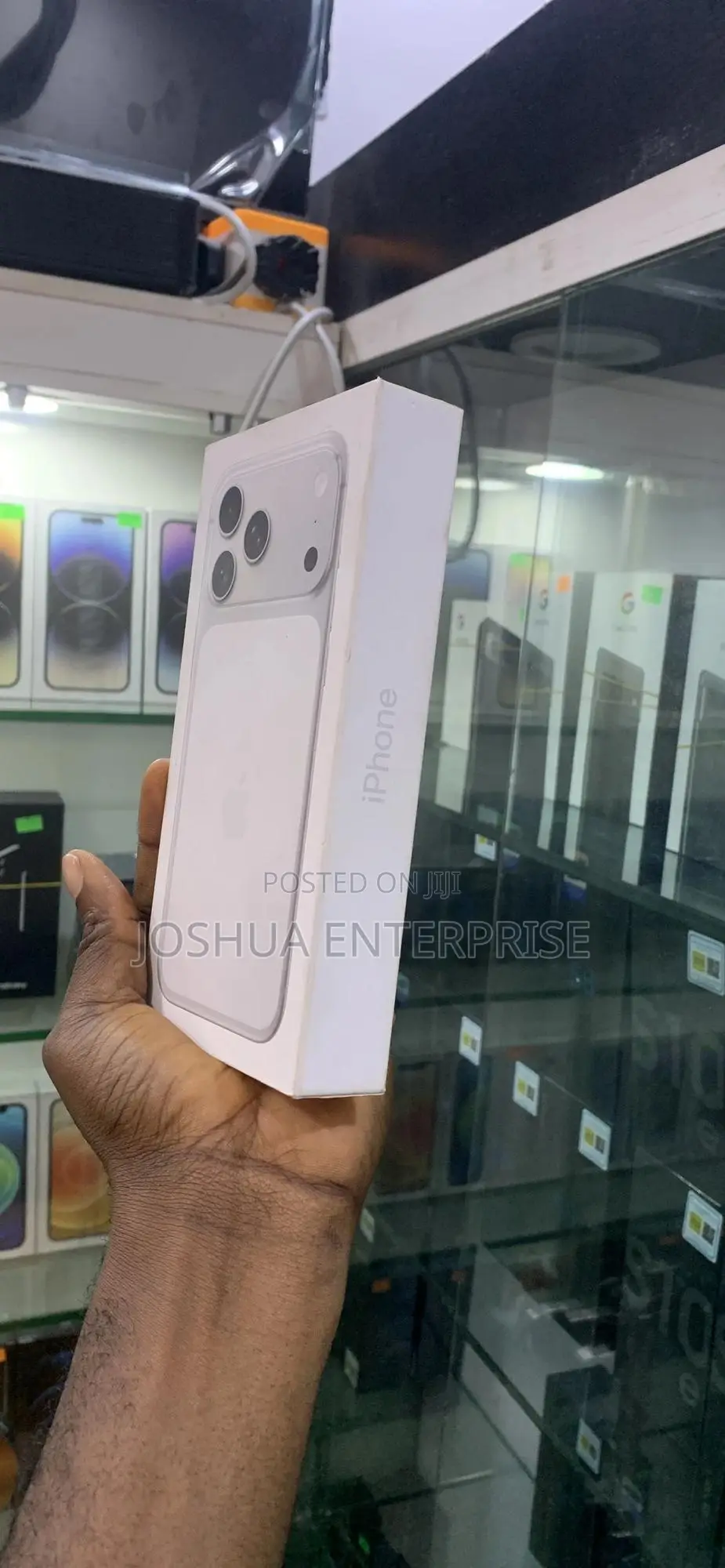 New Apple iPhone 17 Pro Max 256 GB Silver