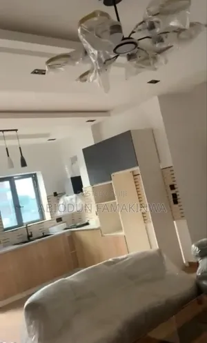 Furnished 2bdrm Apartment in Ikate Close To Main for sale