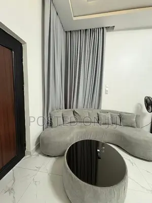 Service Apartment