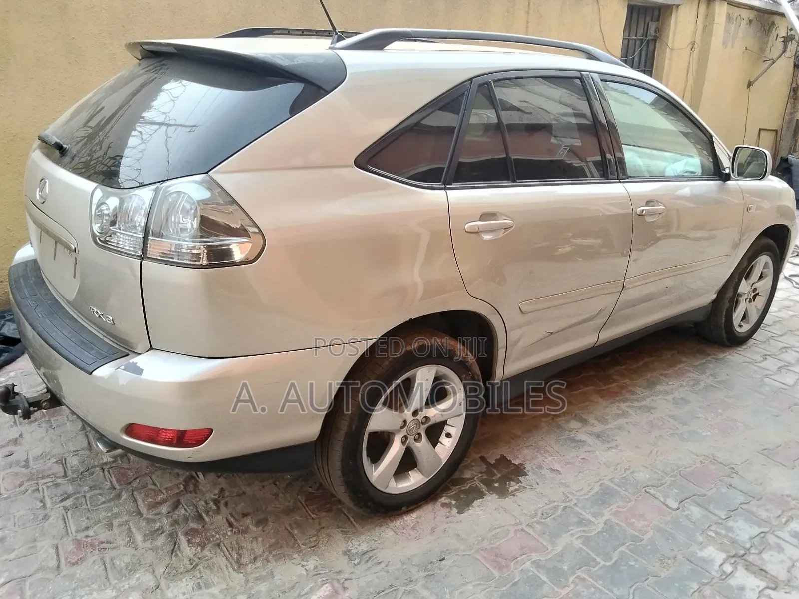 Lexus RX 330 2005 Gold