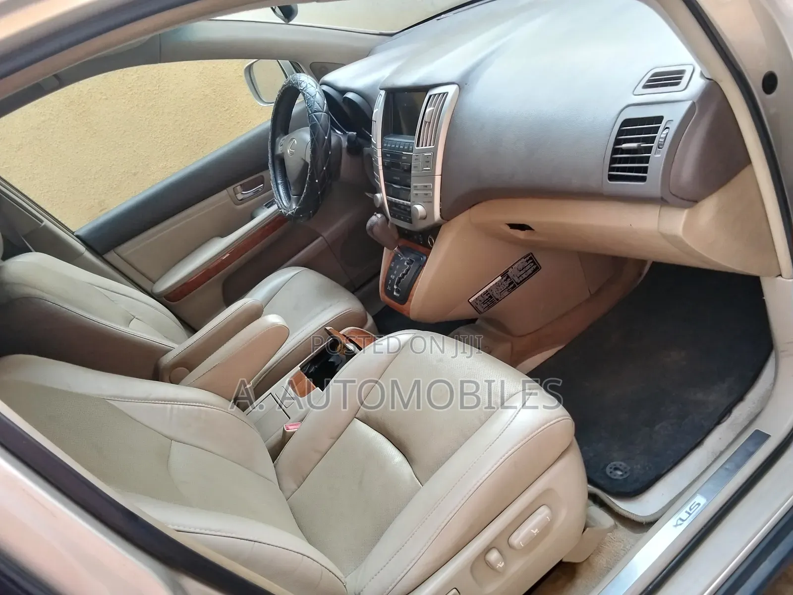 Lexus RX 330 2005 Gold