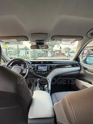 Toyota Camry L FWD 2020