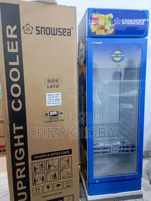 Snowsea Show Case With 2 Years Warranty and Safe Delivery