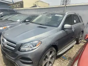 Mercedes-Benz GLE-Class 2016 Gray