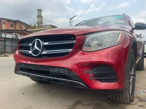 Mercedes-Benz GLC-Class 2017 Red