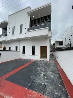 4bdrm Duplex in Agungi for sale