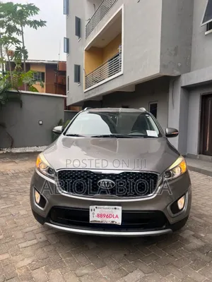 Kia Sorento 4dr SUV 2016 Gray