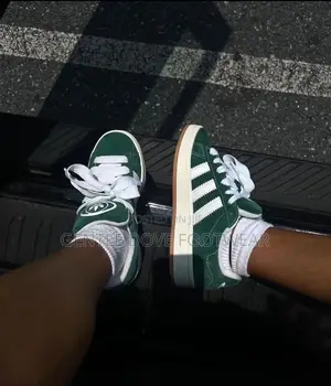 Original Adidas Sneakers