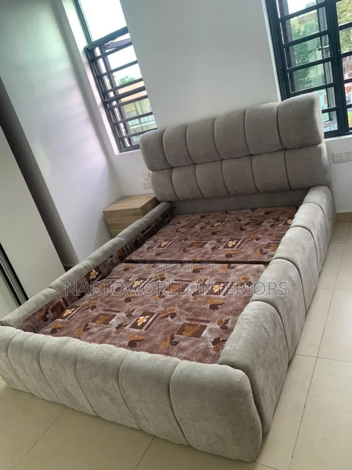 4and Half Premium Bubble Bedframe