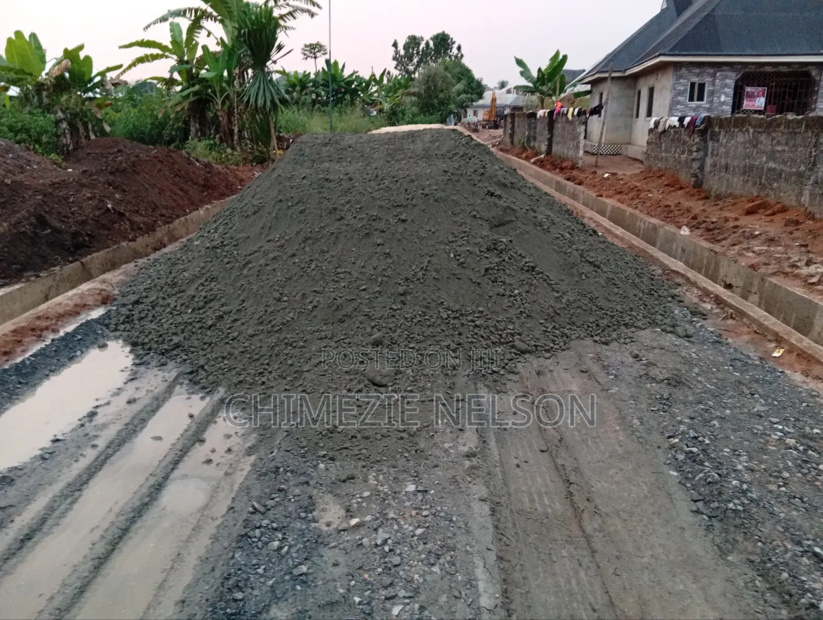 Chippings Stone Base