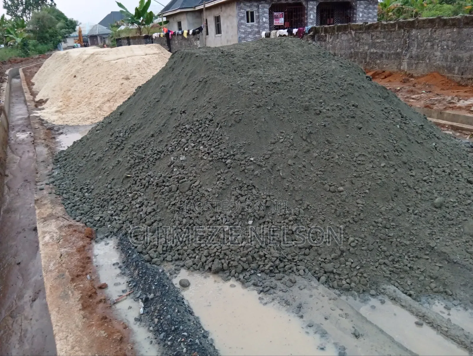 Chippings Stone Base