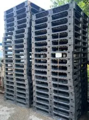 Plastic Pallets for Home Use Storage