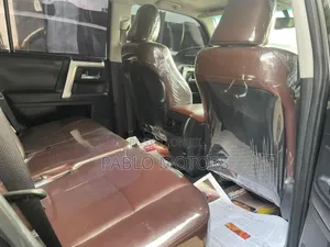 Toyota 4-Runner 2019 Brown