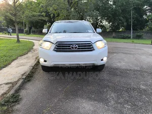 Toyota Highlander Limited 2009 White