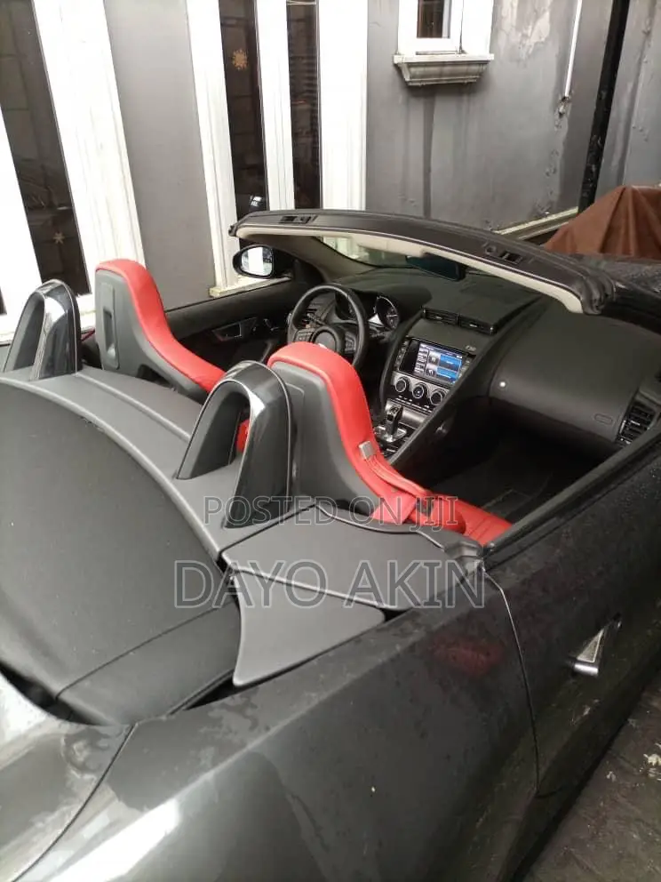 Jaguar F-Type 2014 Black